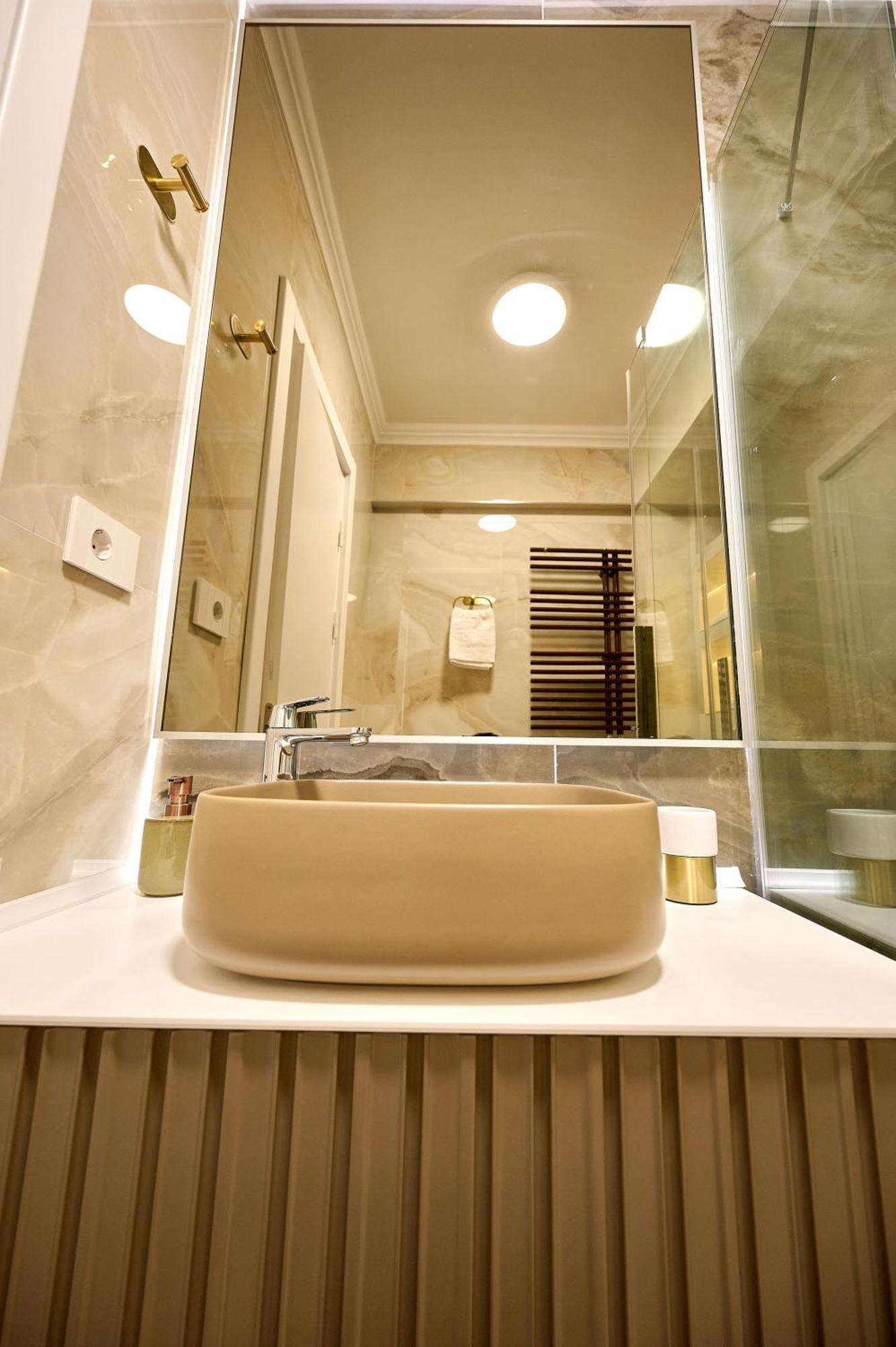 Beach Bliss Apartment In Infinity Beach Resort Parking Mamaia Esterno foto